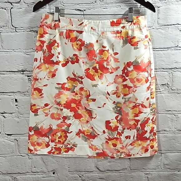VanHeusen Studio Skirt  - Picture 1 of 12